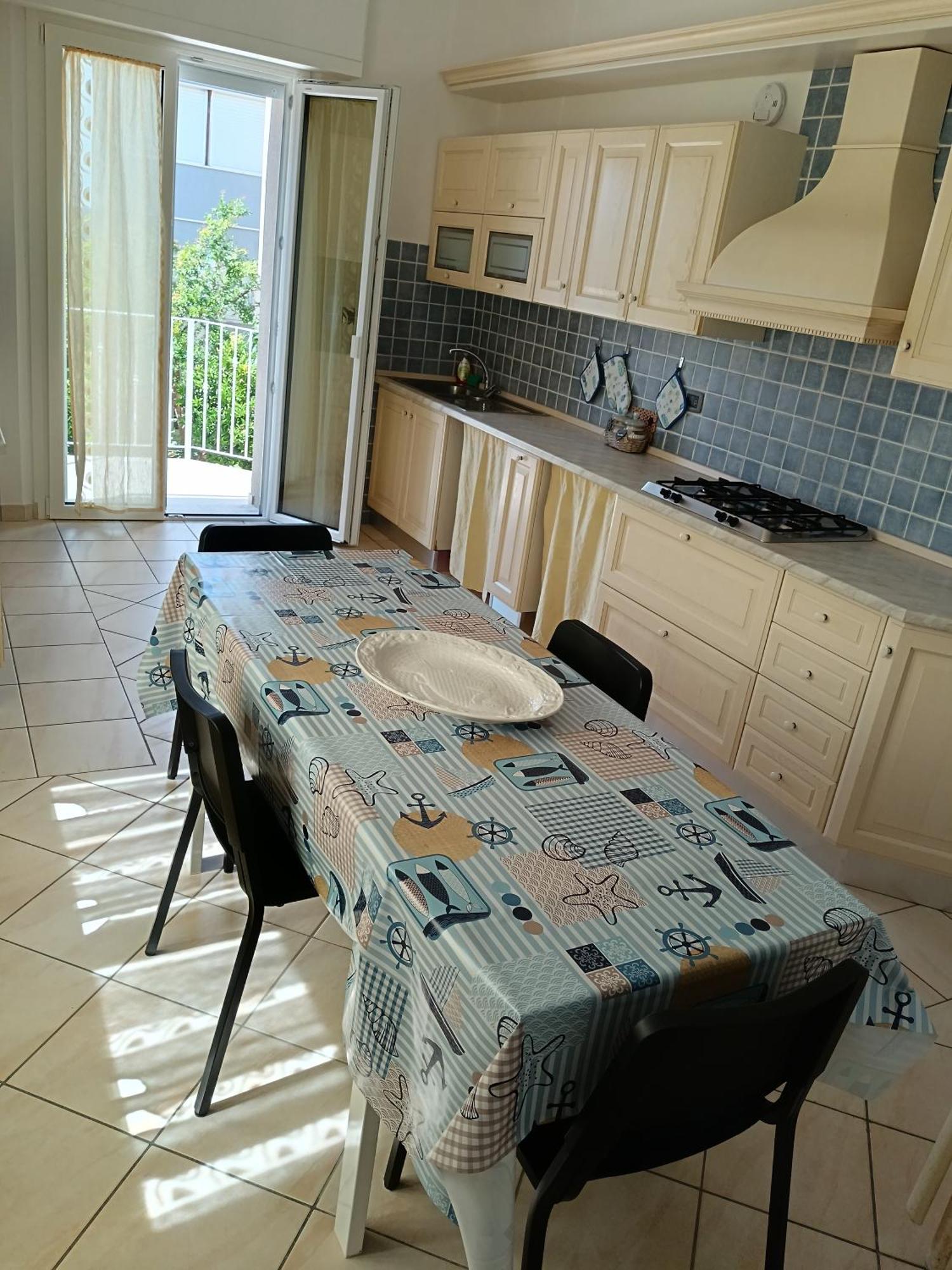 A Casa Di Berna E Tere Lejlighed Venturina Terme Eksteriør billede